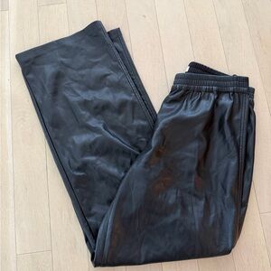 Aritzia Babaton Black Faux Leather Straight Leg Pants Size Medium